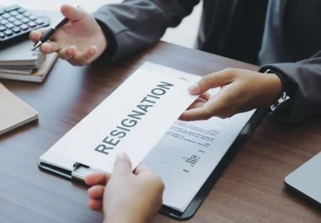 Bos Astra Otoparts (AUTO) Mundur Serentak, Apa Dampaknya ke Saham?